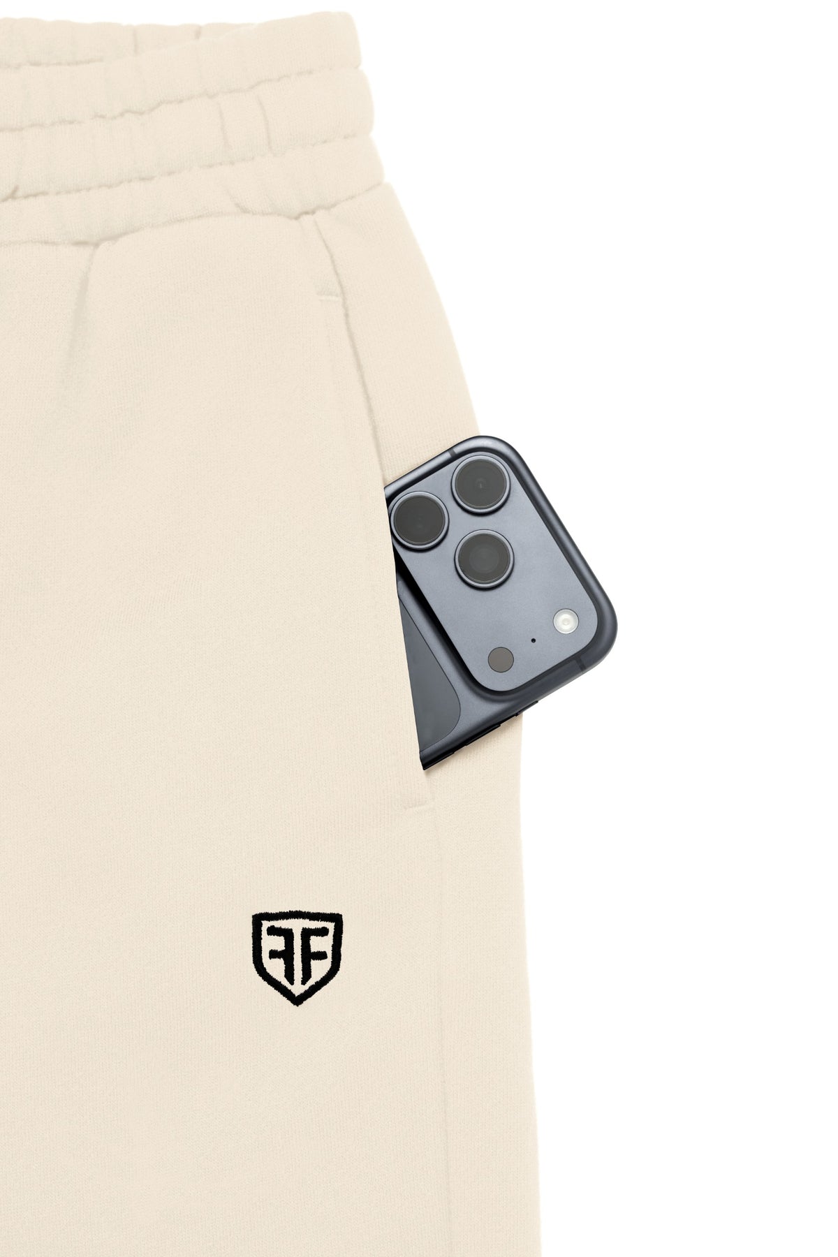 Pockets that carry