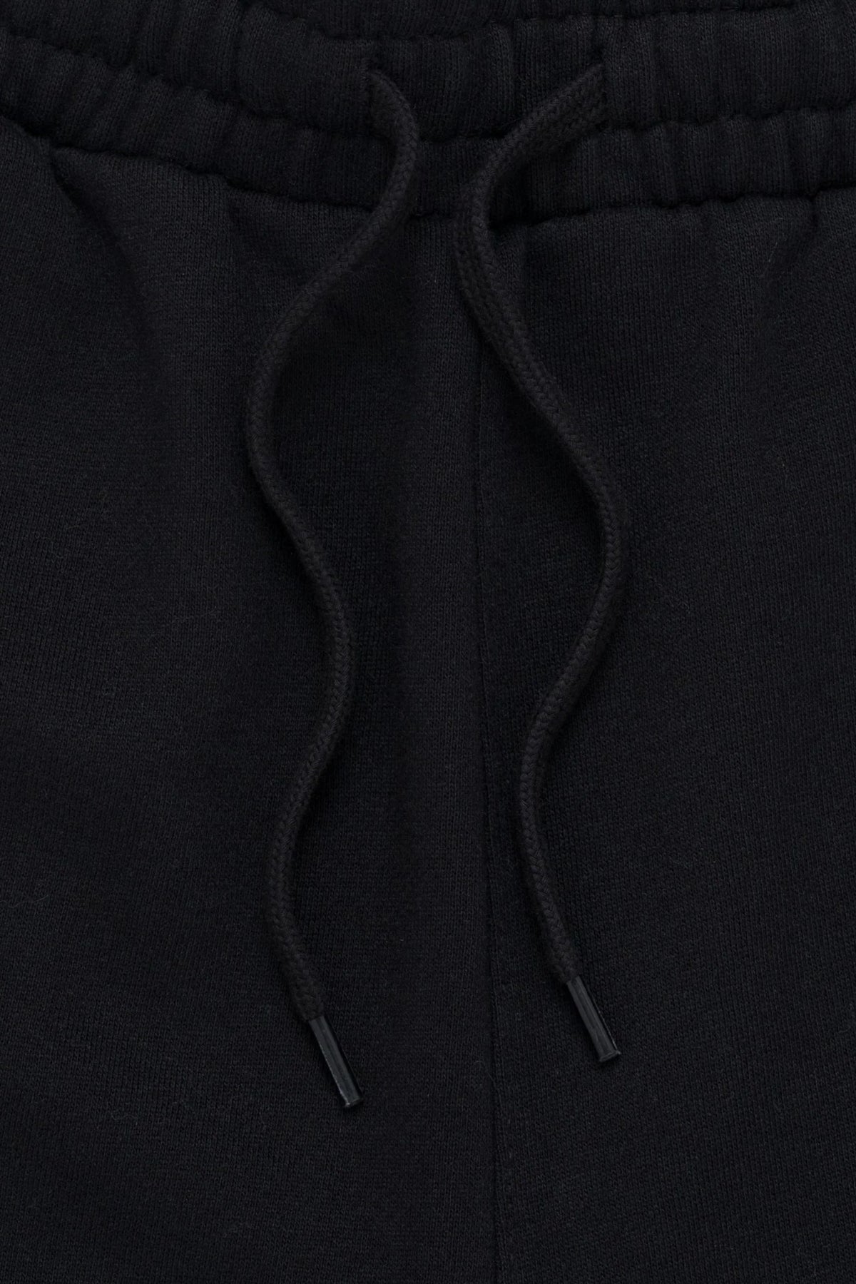 Elastic waist and drawcord