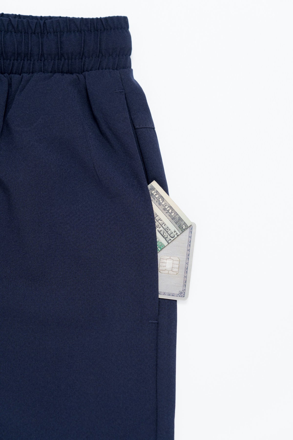 Deep side pockets